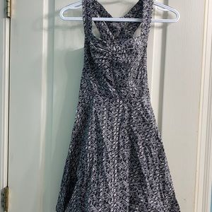 Black and white patterned dress